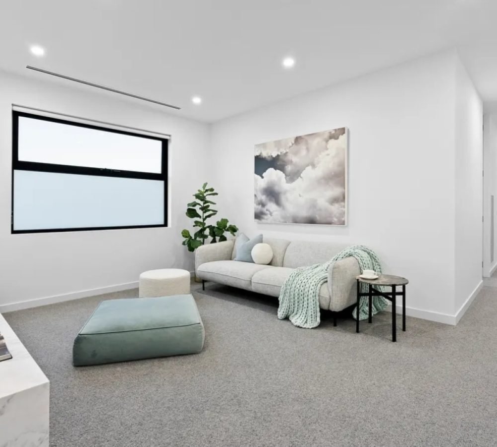 Screenshot_20250916_031134_Realestate(1)